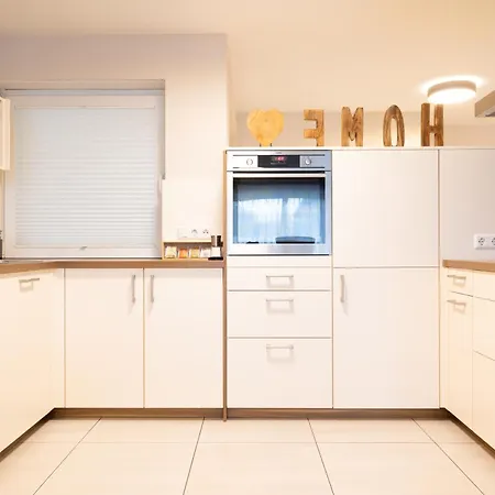 Modernes 95 Qm Nahe Rulantica Garten Parkplatz Wlan * שוונאו